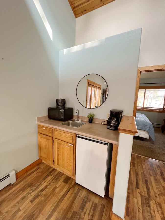 Cabin A Suite Bed And Breakfast Woodland Park Exterior foto