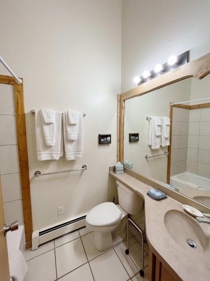 Cabin A Suite Bed And Breakfast Woodland Park Exterior foto